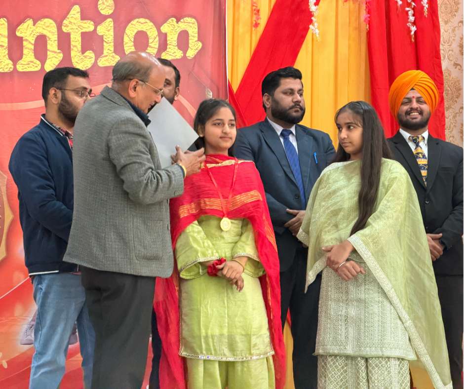 topper from jassia branch